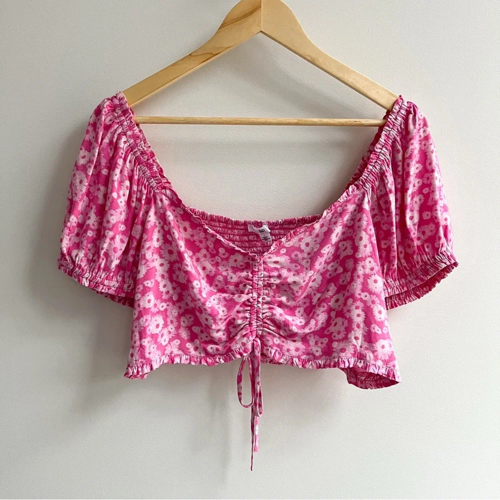 [bp] daisy print puff sleeve peasant tie front crop top pink L